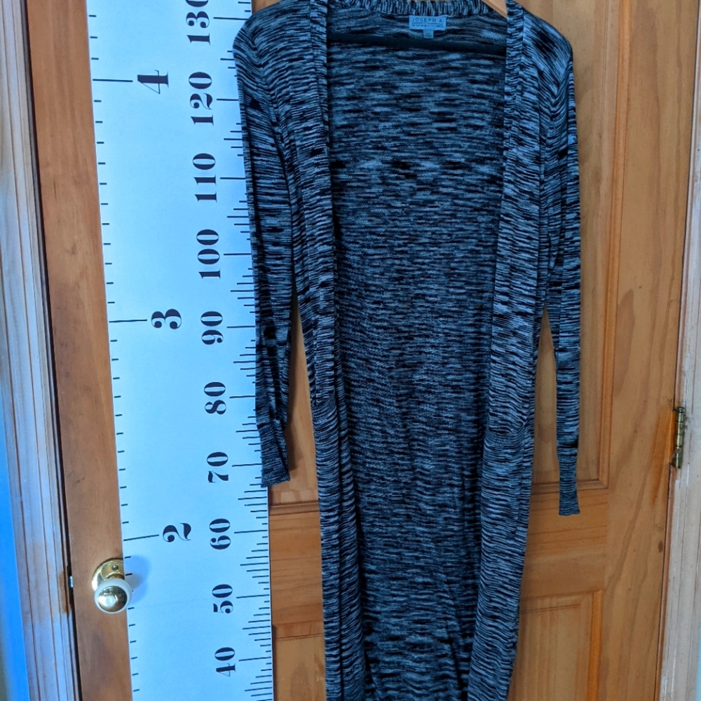Petite Joseph A. Black and White Duster.